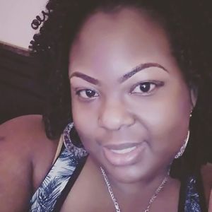 Meet your Posher, Joi